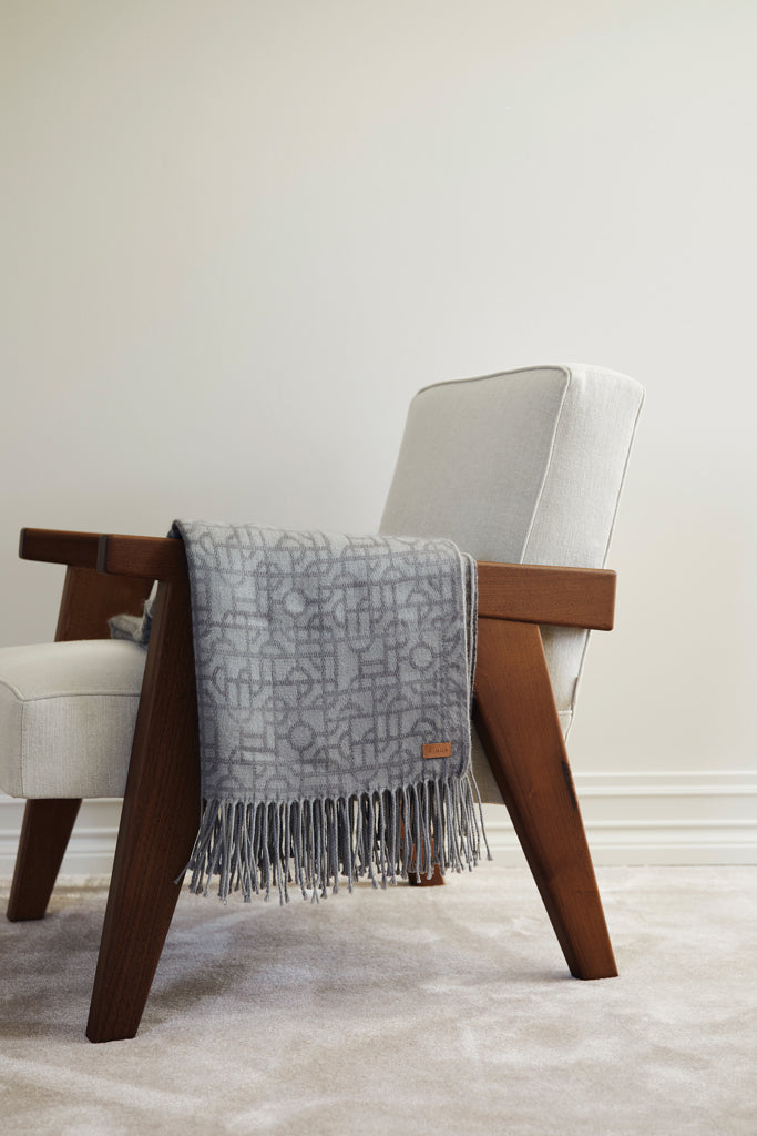 Load image into Gallery viewer, Vers blanket - Custom Wood Designs