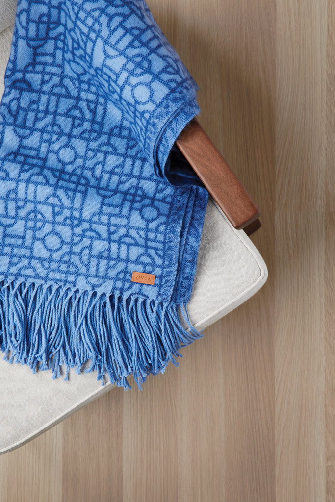 Load image into Gallery viewer, Vers blanket - Custom Wood Designs