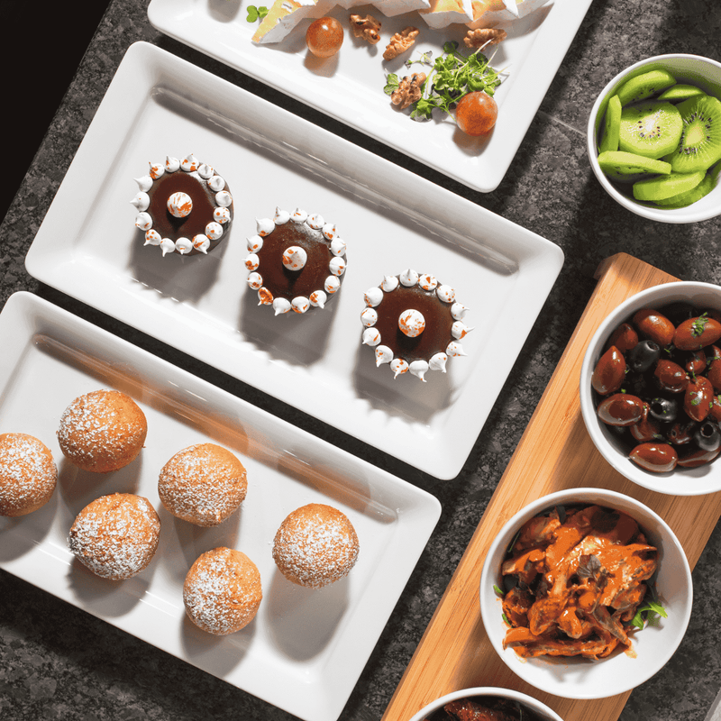 Load image into Gallery viewer, 1/4 GN tray, melamine, white - Custom Wood DesignsWhite 1/4 GN melamine tray by Fine Dine, showing a sturdy rectangular serving tray with smooth edges and durable surface.Melamine GN tray870761