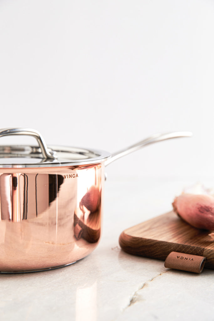 Load image into Gallery viewer, Copper pot - Custom Wood Designs