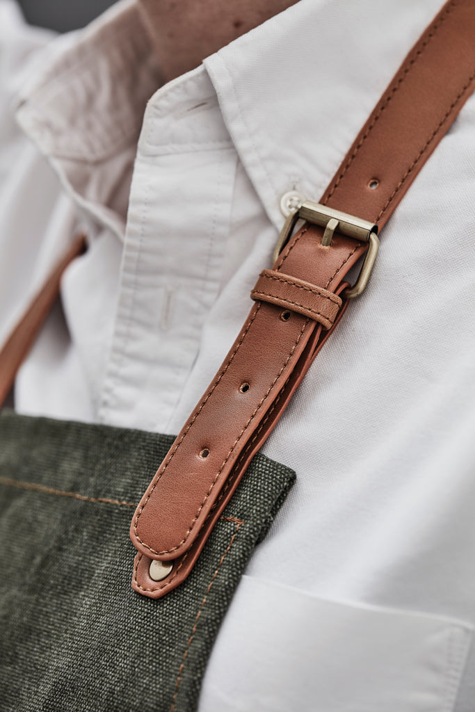 Load image into Gallery viewer, Asado Apron - Custom Wood Designs