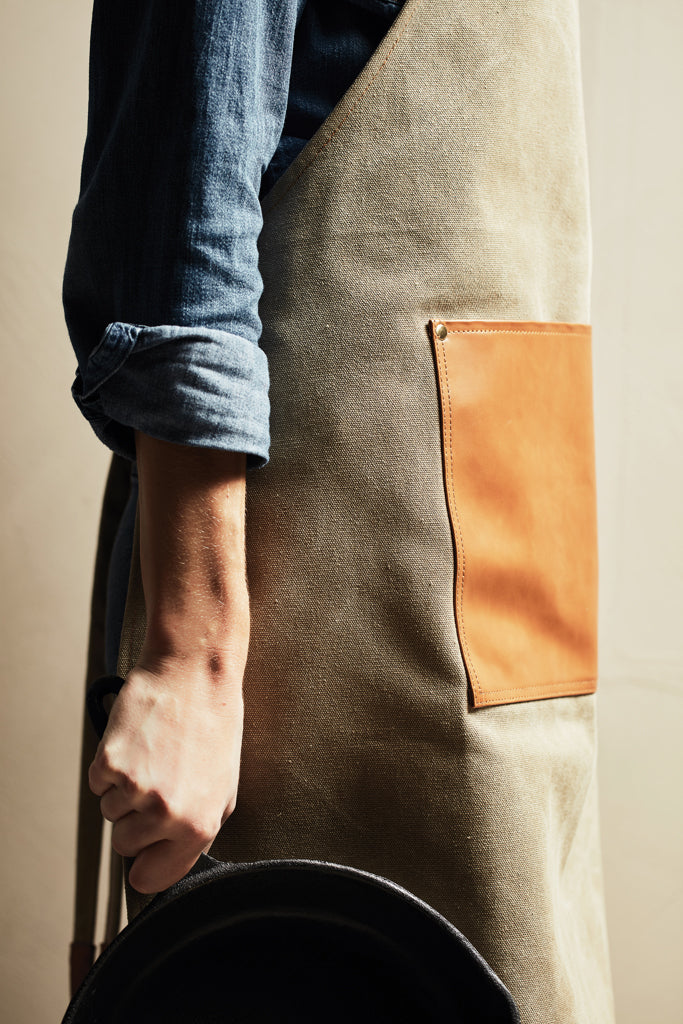 Load image into Gallery viewer, Asado Apron - Custom Wood Designs