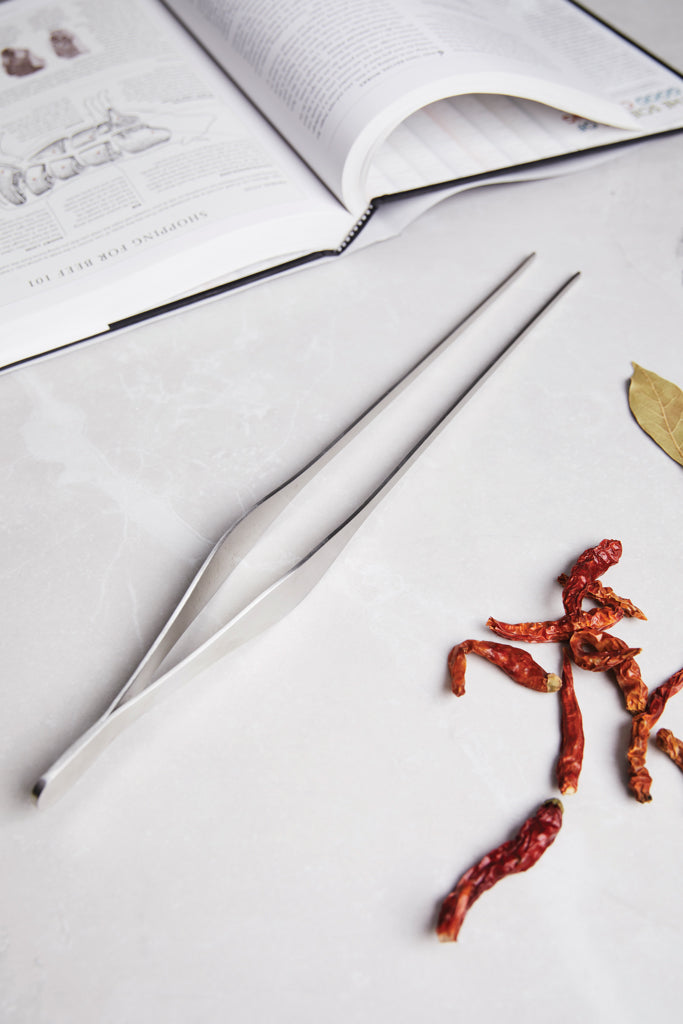 Load image into Gallery viewer, VINGA Cooking tong - Custom Wood Designs