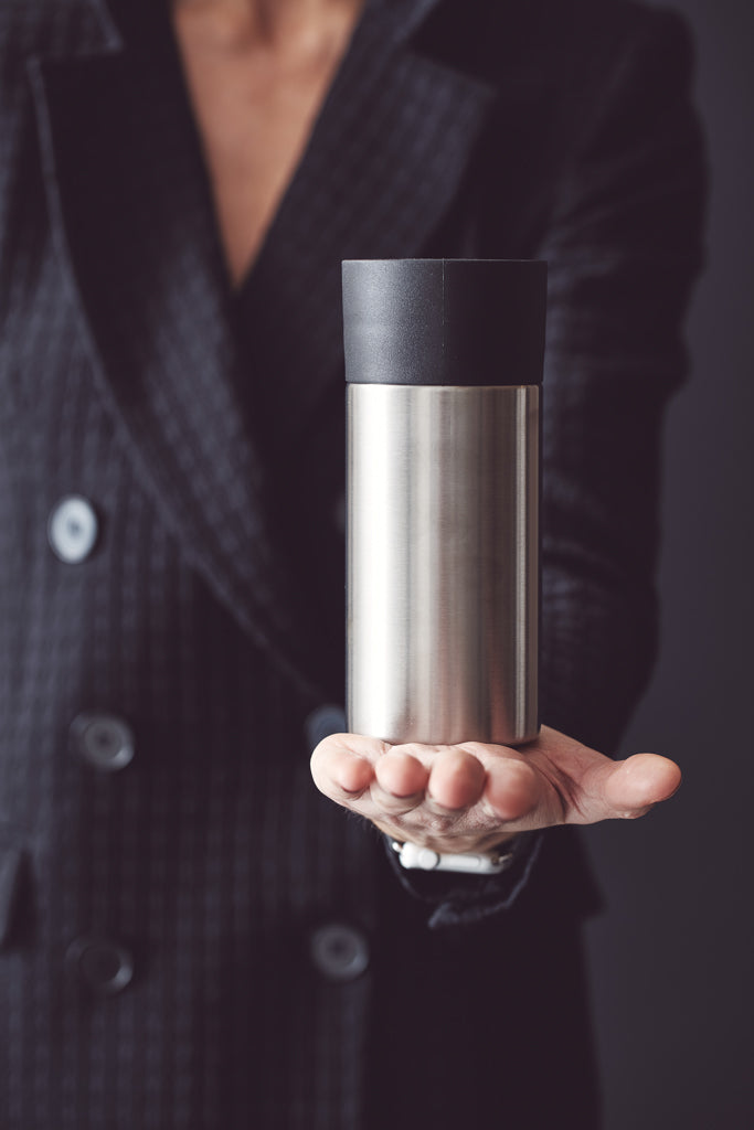 Load image into Gallery viewer, Vinga Otis thermo to-go mug, insulated drinkware with a sleek design, perfect for hot or cold beverages on the go.
