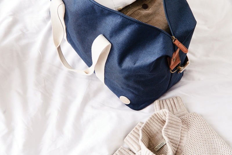 Load image into Gallery viewer, Sortio weekend bag - Custom Wood Designs