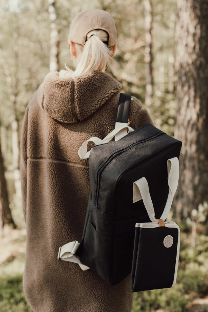 Load image into Gallery viewer, Sortin Cooler backpack - Custom Wood Designs
