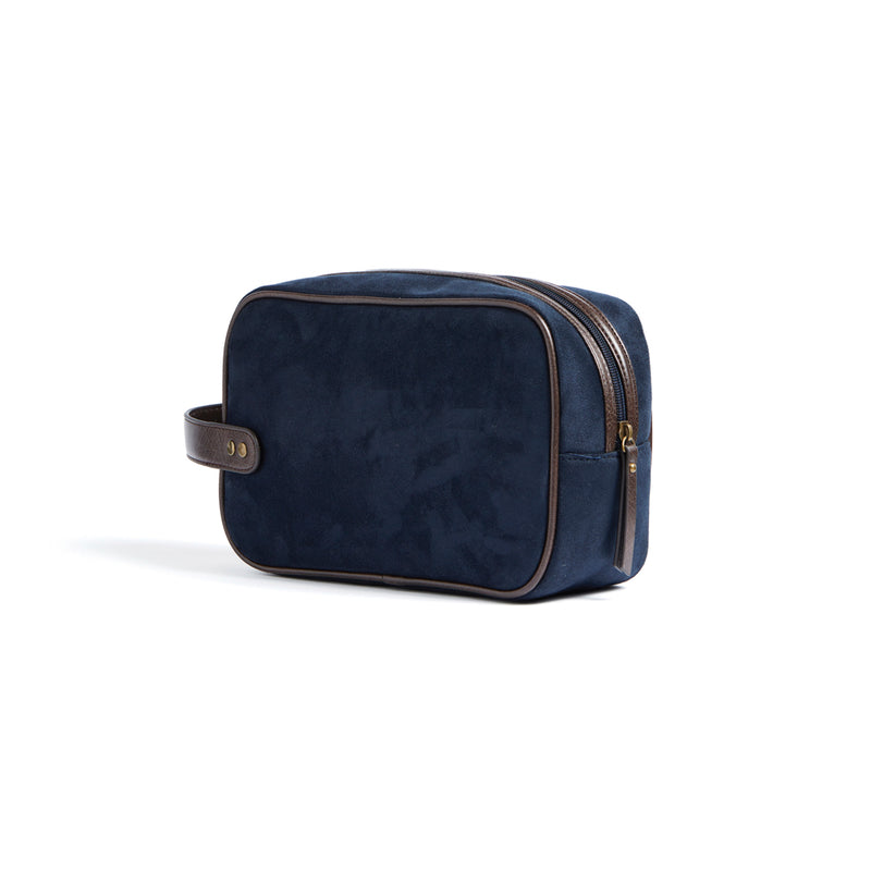 Load image into Gallery viewer, Hunto washbag - Custom Wood Designs