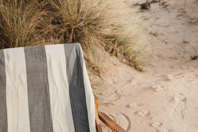 Load image into Gallery viewer, Valmer lounge chair towel