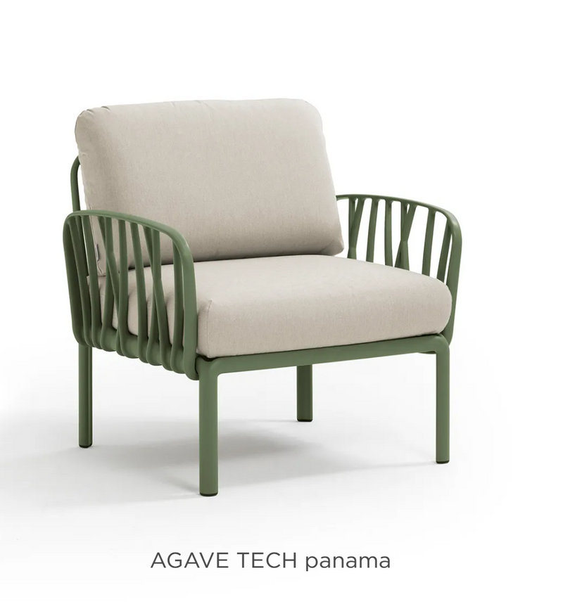 Load image into Gallery viewer, Nardi Komodo outdoor modular armchair by Custom Wood Designs, stylish outdoor armchair with sun-resistant fabric and modern design.