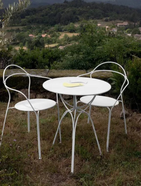 Load image into Gallery viewer, Fermob Airloop Table Ø 60cm garden table with a sleek round design, suitable for outdoor cafes, restaurants, or hotel terraces.