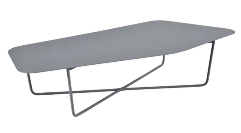 Load image into Gallery viewer, Antracite Fermob Ultrasofa low metal outdoor table measuring 162 x 74 cm, with a sleek, modern design for outdoor furniture.