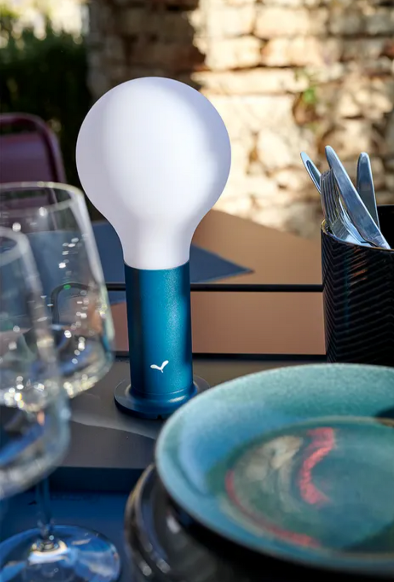 Load image into Gallery viewer, Fermob APLÔ Lamp H.24 with magnetic base, outdoor lighting fixture, sleek design, and durable construction for outdoor use.
