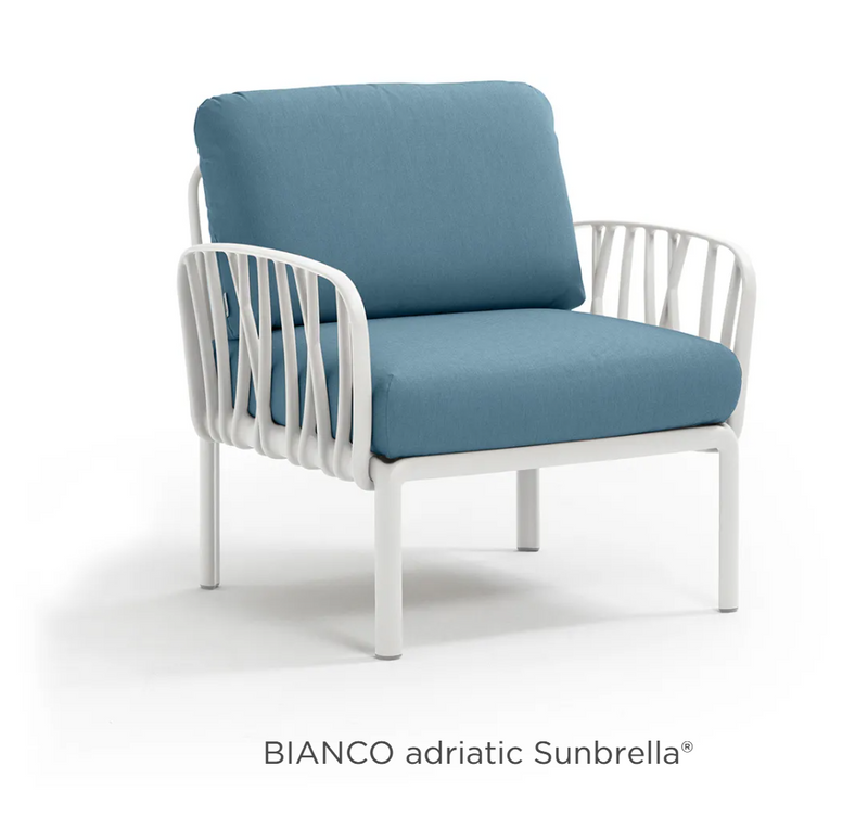Load image into Gallery viewer, Nardi Komodo modular outdoor armchair from Custom Wood Designs, featuring sunbrella fabric and modern armchair design.