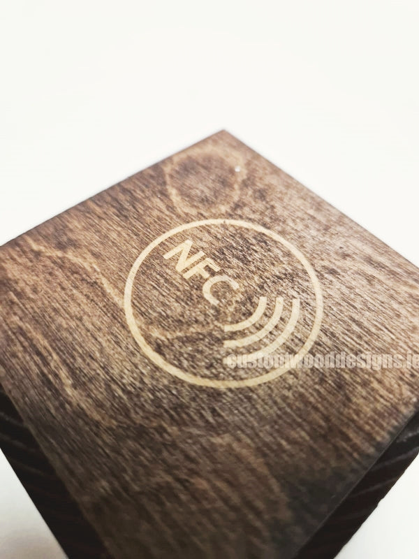 Load image into Gallery viewer, NFC Enabled Block 5 sides Stained & Branded 10-1000 Custom Wood Designs CU40DE_1