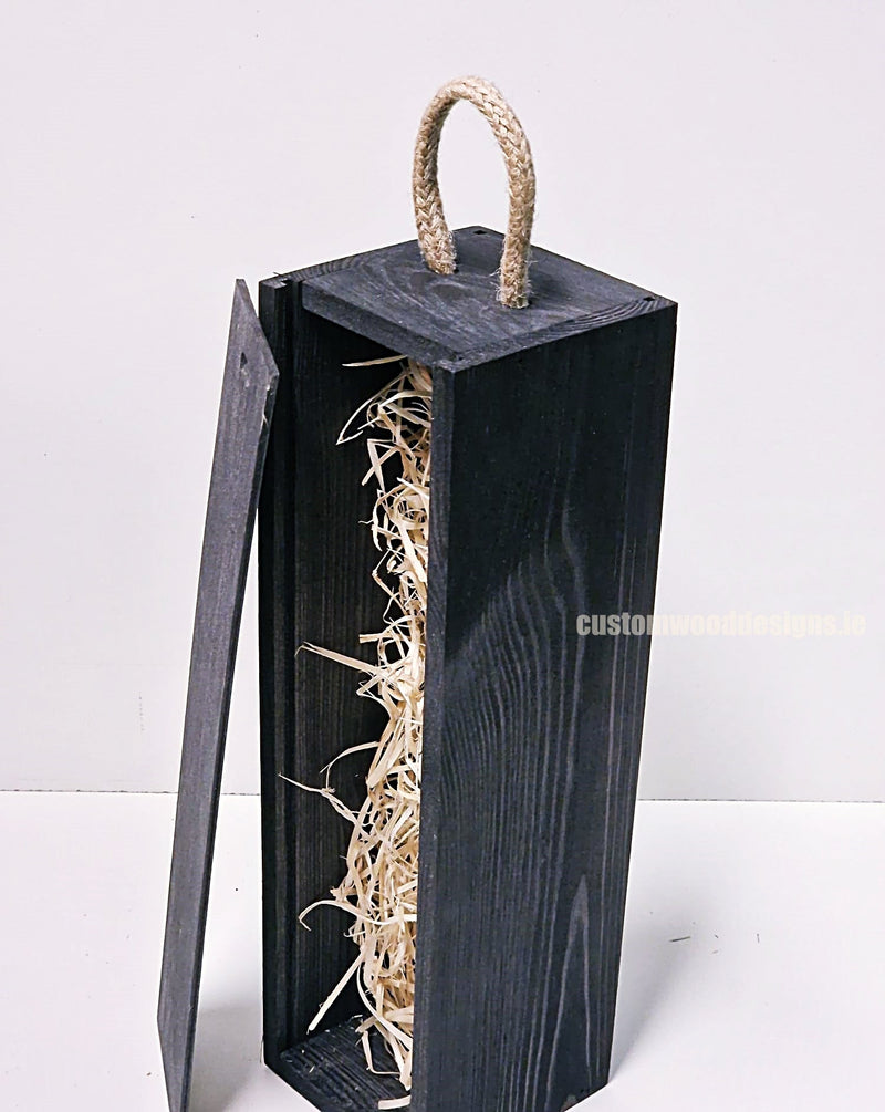 Load image into Gallery viewer, Sliding Lid Bottle Box - Single Black x25 Bottle box Custom Wood Designs __label: Multibuy Bottle Box Bottle Boxes Single bottle box CustomWoodDesignsIrelandCorporategiftboxesBottleBoxesGiftingboxesforbottleslaserengravedbottleboxespersonalisedbottleboxesCorporateboxesrustic_1_9e6b8735-16ae-490c-8eac-82128a46a0df