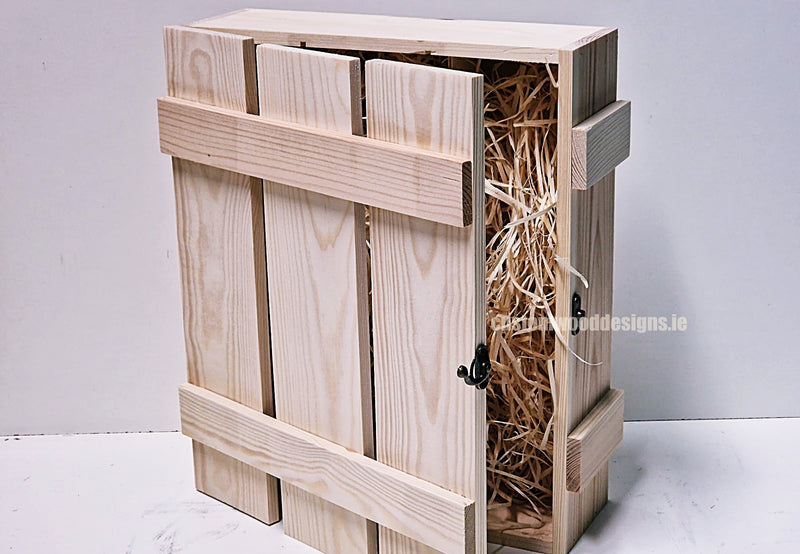 Load image into Gallery viewer, Rustic 3 Bottle Box - Natural x 25 Corporate Gift Box with Wood Wool Custom Wood Designs __label: Multibuy box corporate gift hamper triple wine box wood wool CustomWoodDesignsIrelandCorporategiftboxesBottleBoxesGiftingboxesforbottleslaserengravedbottleboxespersonalisedbottleboxesCorporateboxesrusticboxwinebo_7_39347c24-3305-417a-969e-c255cd8a3539