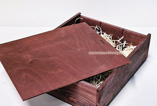 Sliding Lid 3 Bottle Box - Burgundy x25 Corporate Gift Box with Wood Wool Custom Wood Designs box corporate gift hamper triple wine box wood wool CustomWoodDesignsIrelandCorporategiftboxesBottleBoxesGiftingboxesforbottleslaserengravedbottleboxespersonalisedbottleboxesCorporateboxesrusticboxwinebo_8_0d3e2464-8dcb-4c49-8313-353bb