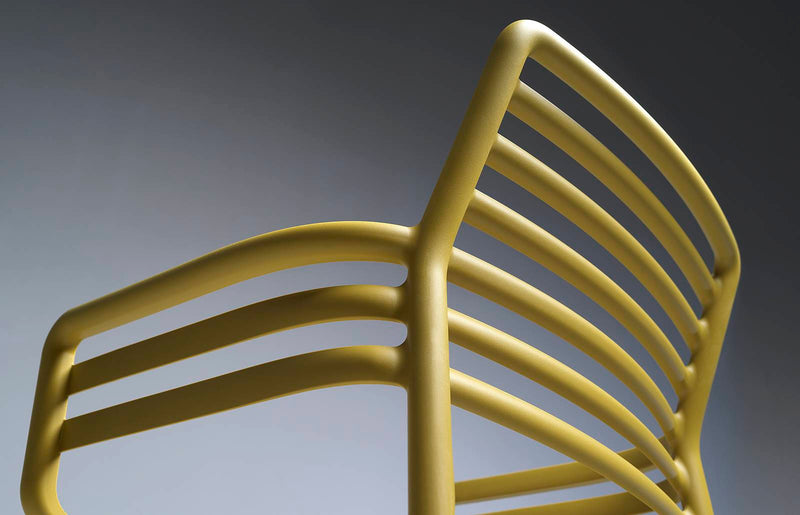 Load image into Gallery viewer, Nardi Doga outdoor armchair with wooden slats, suitable for garden or restaurant seating, showcasing a stylish outdoor furniture design.