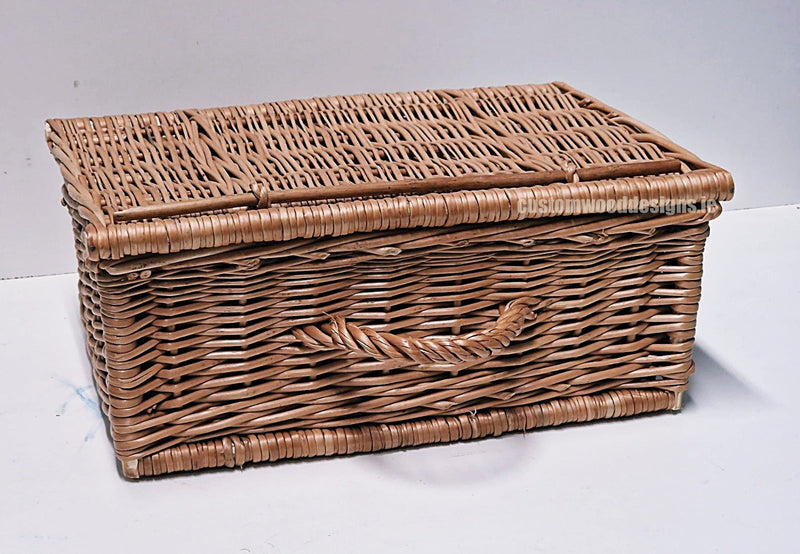 Load image into Gallery viewer, 10 x Wicker Hamper Basket 40 X 28 X 17cm Wicker Hamper Basket Custom Wood Designs Gifting basket hamper basket Retail display basket wicker basket CustomWoodDesignsIrelandWickerBasketsupplierIrelandgiftingbasketsupplierIrelandretaildisplaybasketsIrelanddisplaybasketscorporategiftingbasketsIrelandCWDIreland_7_1b17c15c-2f95-4d0d-8ff9-fc4e80a3917b