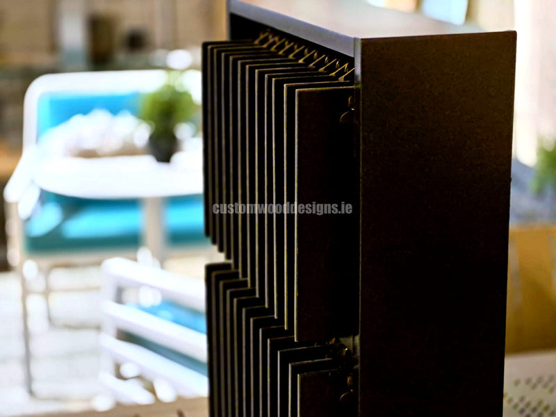 Load image into Gallery viewer, Set of 24 branded A5 wooden clipboards with display unit from Custom Wood Designs, ideal for hospitality, cafes, and hotels.