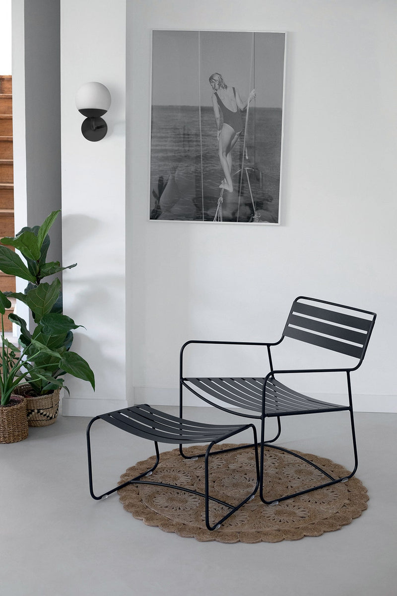 Load image into Gallery viewer, Fermob Mooon! Wall Light Ø15 cm – lifestyle