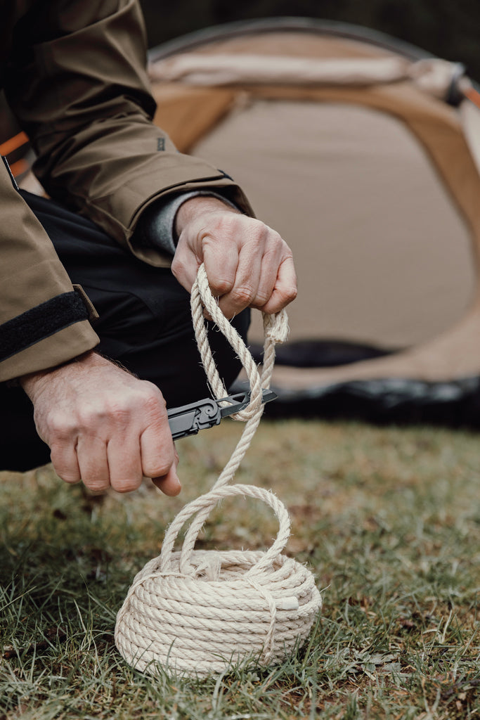 Load image into Gallery viewer, Nordic Drift Adventure Multitool with various blades and tools, compact and versatile for outdoor and adventure use.