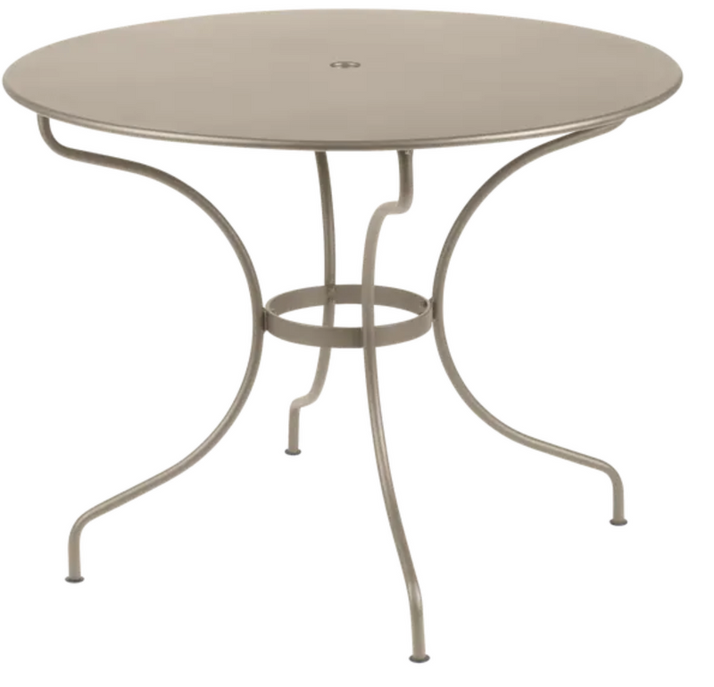 Load image into Gallery viewer, Fermob OPÉRA+ outdoor metal table with 96 cm diameter, nutmeg finish, perfect for five-seater patio or garden setting.