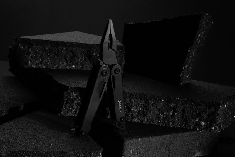 Load image into Gallery viewer, Gear X plier multitool - Custom Wood Designs