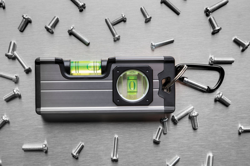 Load image into Gallery viewer, Medium magnetic level ruler from XD Collection, showcasing its durable aluminum body and magnetic edge for precise leveling.