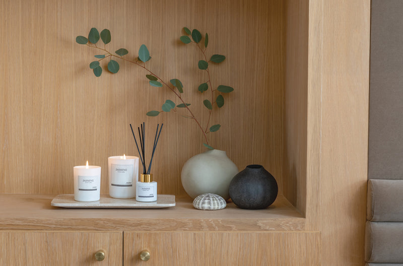 Load image into Gallery viewer, Ukiyo small scented candle in glass - Custom Wood Designs