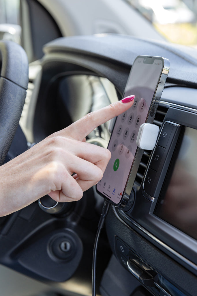 Load image into Gallery viewer, Acar RCS recycled plastic 360 degree car phone holder - Custom Wood Designs
