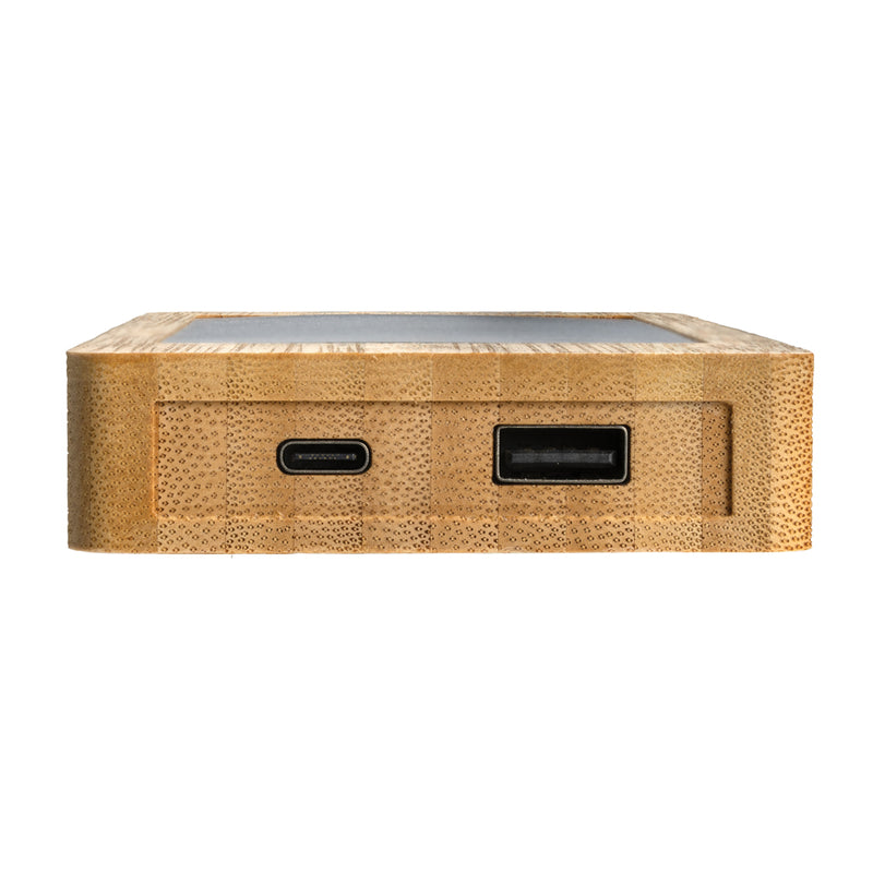 Load image into Gallery viewer, Sunwick 10.000 mAh Bamboo solar powerbank - Custom Wood Designs
