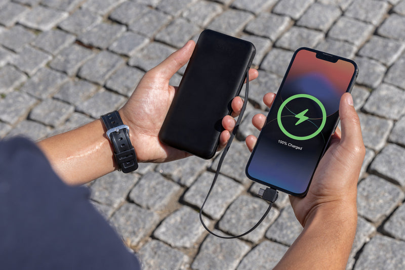 Load image into Gallery viewer, Lockhart RCS recycled plastic 10,000mAh power bank with integrated cables, XD Collection phone and tablet accessory.