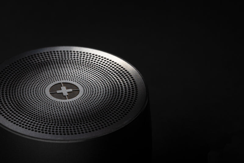 Load image into Gallery viewer, Swiss peak 5W wireless bass speaker - Custom Wood Designs