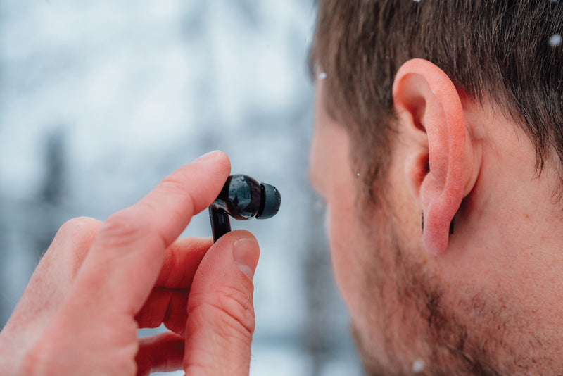 Load image into Gallery viewer, Skywave RCS recycled plastic solar earbuds - Custom Wood Designs