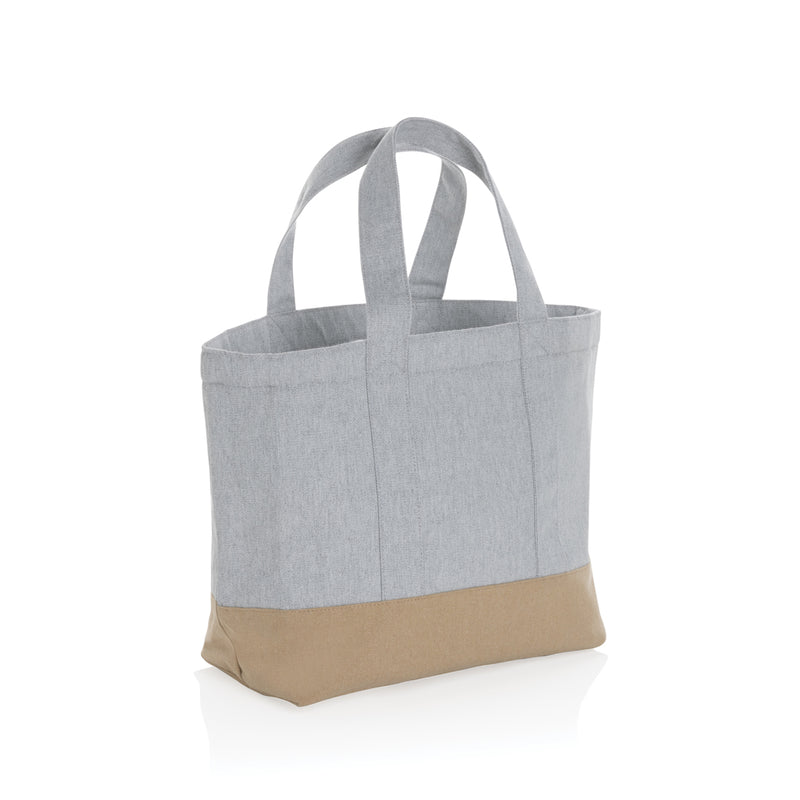 Load image into Gallery viewer, Impact Aware™ 285gsm undyed canvas outdoor cooler bag by XD Collection, showing its durable, natural undyed fabric and sturdy design.