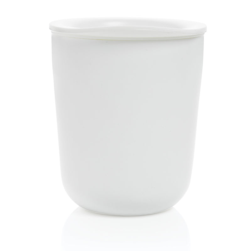 Load image into Gallery viewer, Simplistic antimicrobial coffee tumbler from XD Collection, durable drinkware with a sleek design and spill-proof lid.