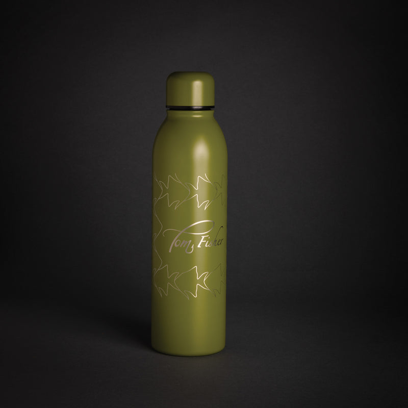 Load image into Gallery viewer, Recycled stainless steel vacuum bottle by XD Collection, 500ML drinkware with sleek design and secure lid.