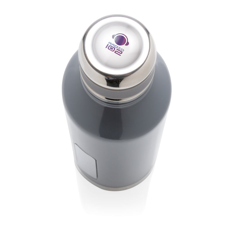 Load image into Gallery viewer, Leak proof vacuum bottle from XD Collection with logo plate, durable drinkware for hot and cold beverages.