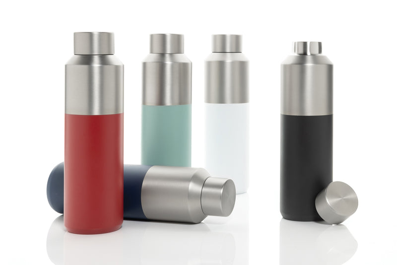 Load image into Gallery viewer, Fluid RCS certified recycled steel water bottle 600ml - Custom Wood Designs