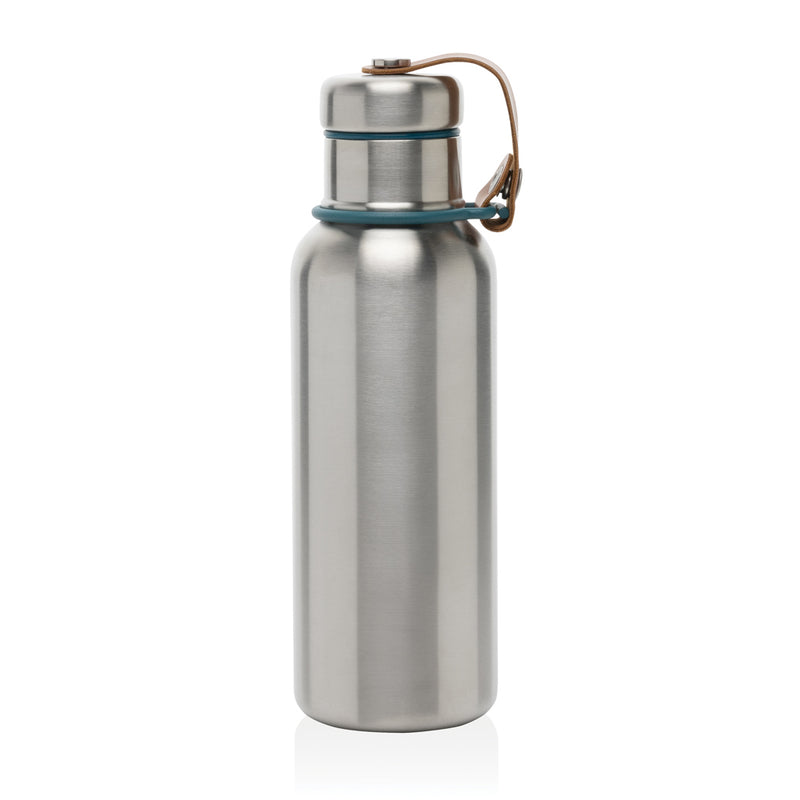 Load image into Gallery viewer, Small 500ml insulated water bottle from Black + Blum, stainless steel drinkware with a sleek design for keeping drinks hot or cold.