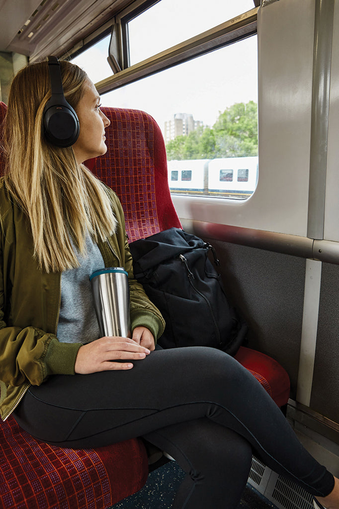 Load image into Gallery viewer, Black + Blum insulated travel tumbler in black, 600ml drinkware with a sleek, spill-proof design for hot and cold beverages.