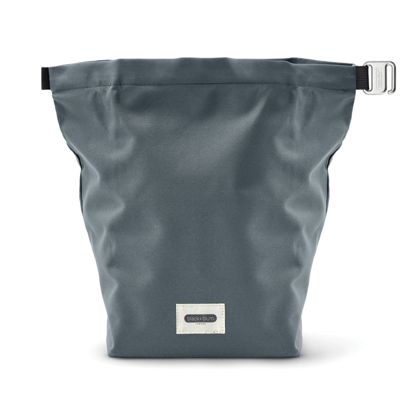 Load image into Gallery viewer, Black + Blum 6.7L insulated outdoor lunch and cooler bag with black exterior, designed for keeping food fresh and cool outdoors.
