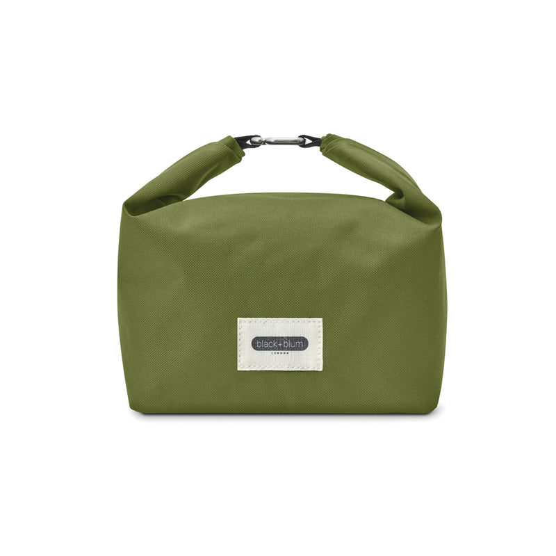 Load image into Gallery viewer, Black + Blum 6.7L insulated outdoor lunch and cooler bag with black exterior and sturdy handle for keeping food fresh.