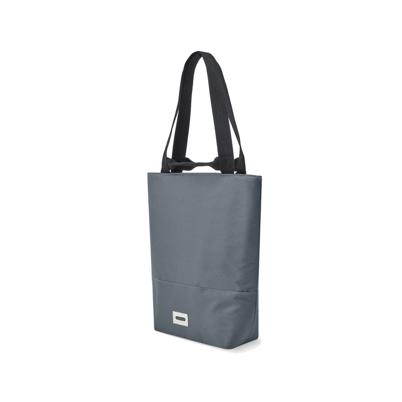 Load image into Gallery viewer, Black + Blum 16L insulated outdoor cooler tote bag with sturdy handles and a zipper closure, ideal for picnics and outdoor adventures.