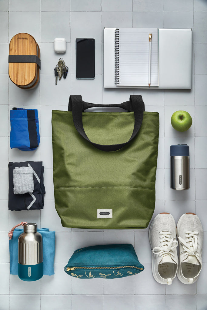 Load image into Gallery viewer, Black + Blum 16L insulated outdoor cooler tote bag with sturdy handles and spacious interior for keeping food and drinks cold.