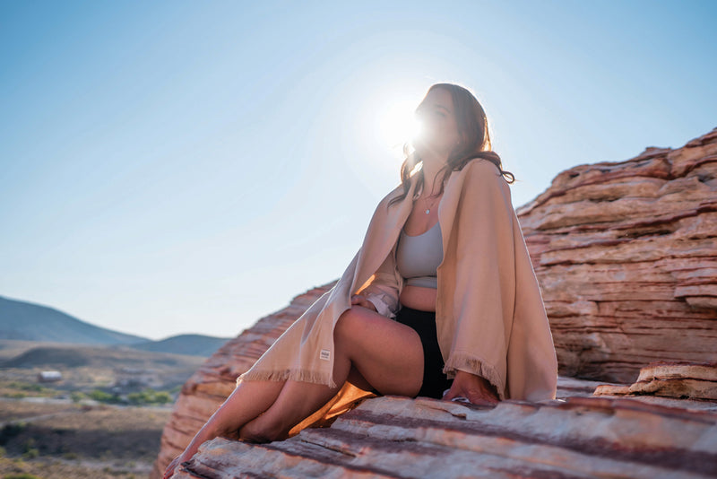 Load image into Gallery viewer, Keiko AWARE™ solid hammam towel 100x180cm - Custom Wood Designs