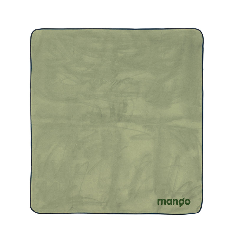 Load image into Gallery viewer, RPET picnic blanket - Custom Wood Designs