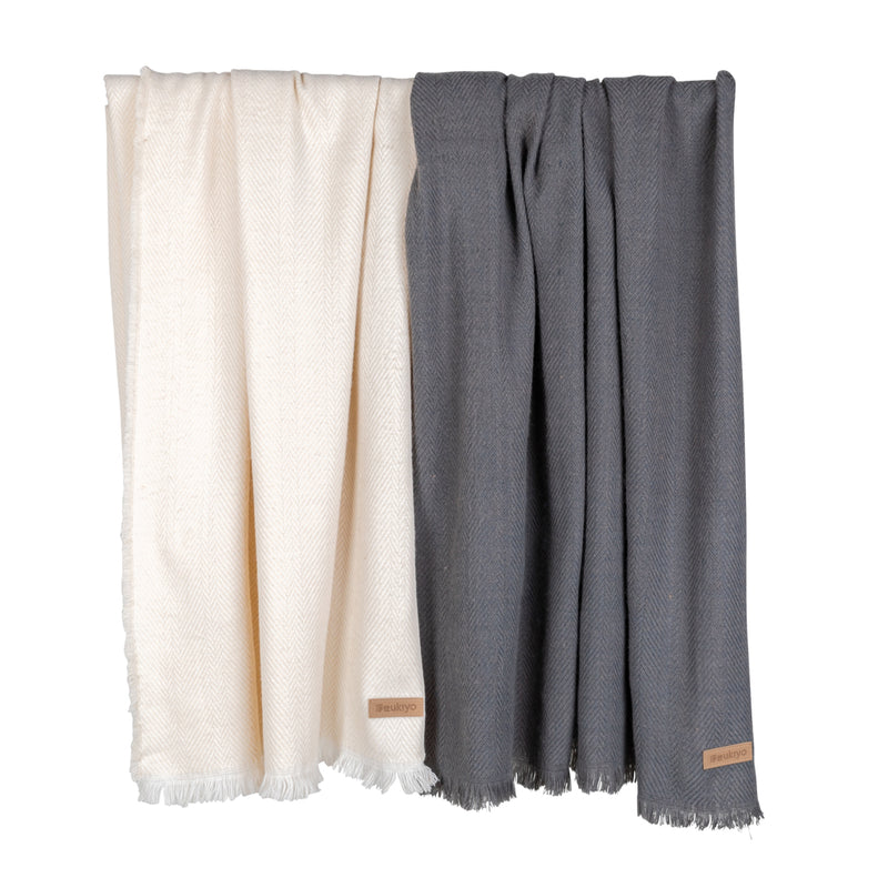 Load image into Gallery viewer, Polylana® woven blanket 130x150cm - Custom Wood Designs