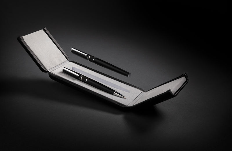 Load image into Gallery viewer, Swiss Peak deluxe pen set featuring elegant writing instruments with sleek designs and gold accents.